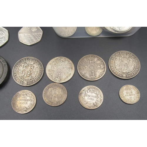 780 - Assorted collection of GB coinage to inc. 8 Queen Victoria silver content coins (gross 2.2ozt) 4 £5 ... 