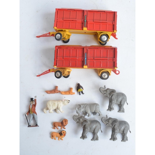 1180 - Collection of vintage Corgi Toys diecast Chipperfield's Circus model vehicles to incl. 1139 Chipperf... 