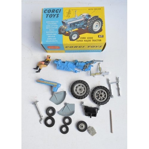 1181 - Corgi Major Toys vintage 1146 Carrimore tri-deck MkV car transporter with Scammell Handyman Mk3 trac... 