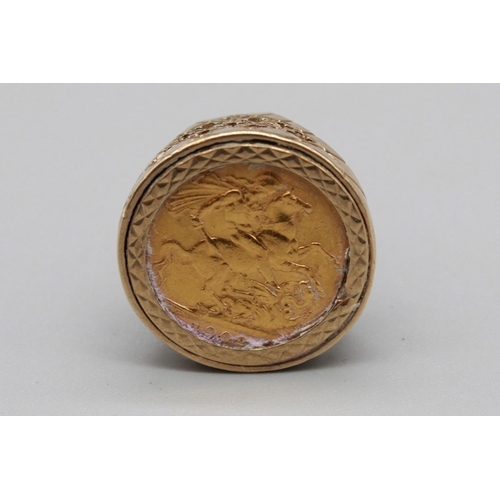 229 - Edward VII, 1902 full sovereign in a hallmarked 9ct signet ring, 14.8g, size M