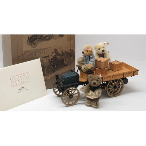 Steiff: 'Delivery Cart with Teddy Bears' set, limited edition of 1200, with box and certificate