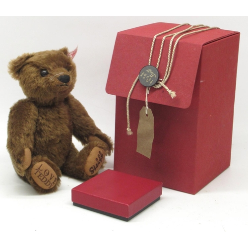 600 - Steiff: 'Candielox' 'Love Teddy 2002' teddy bear, limited edition of 1000, H23cm, with box and certi... 