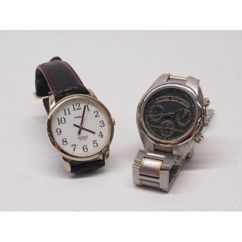 620 - Ladies Pulsar stainless steel perpetual calendar and moonphase quartz wristwatch D33.1mm; Ladies gol... 