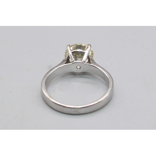2 - 18ct white gold diamond solitaire ring, the brilliant cut diamond, approx. weight 2.3ct, in claw mou... 