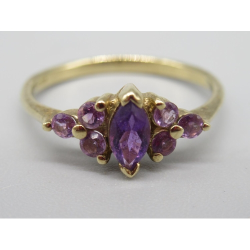 708 - Two 9ct gold amethyst and clear stone rings and a similar pendant, 7.1g (3)