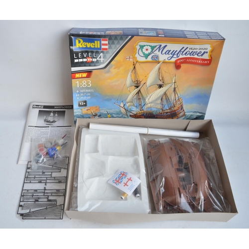 111 - Three unbuilt plastic model sailing ship kits from Revell to include a 1/72 scale Pirate Ship, 1/83 ... 