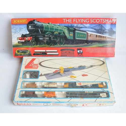 126 - Hornby R1072 Flying Scotsman electric train set (incomplete, loco and 3 teak coaches with sealed acc... 