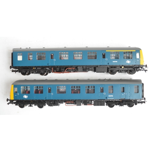 130 - Bachmann 32-535 Class 105 two car DMU set, BR blue livery with power and dummy cars (8 pin DCC). Con... 