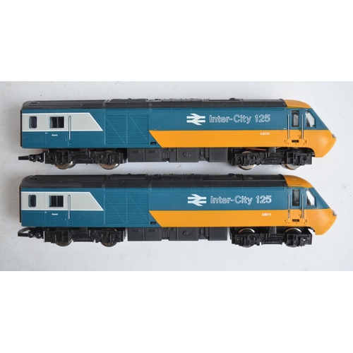 132 - Collection of previously run OO gauge electric train models to include limited edition (351/500) Lim... 