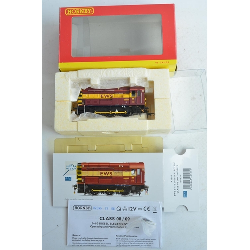 135 - Hornby DCC Ready OO gauge R2595 Super Detail EWS 0-6-0 Class 08 diesel electric train model in excel... 