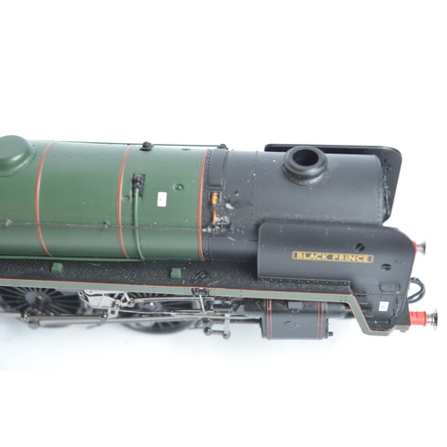 138 - Two limited edition Hornby OO gauge boxed train pack sets to include R2660M 'The Norfolkman' BR 4-6-... 