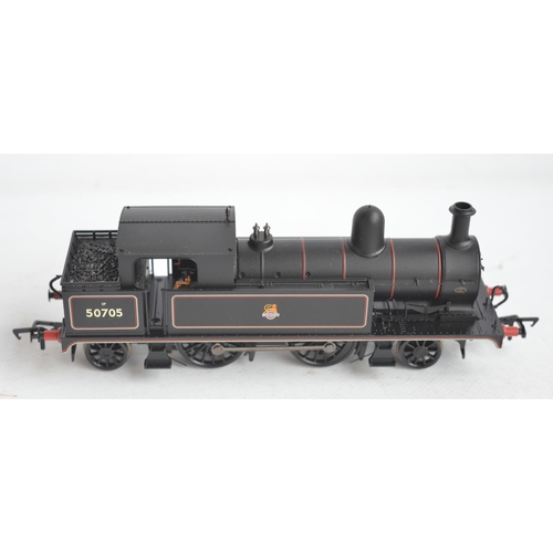 140 - Three boxed OO gauge electric steam train models from Bachmann to include 31-160 weathered Jubilee C... 