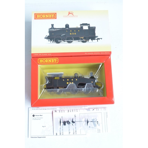 142 - Bachmann OO gauge Digital Freight Set 30-045 with Class 25 diesel and replacement goods wagons (not ... 