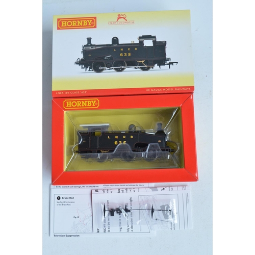 142 - Bachmann OO gauge Digital Freight Set 30-045 with Class 25 diesel and replacement goods wagons (not ... 