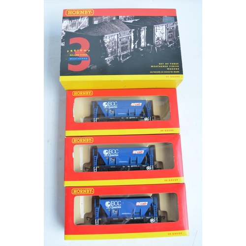 145 - Collection of boxed OO gauge goods wagons and multi wagon sets from Hornby to include R6332A 3x Proc... 