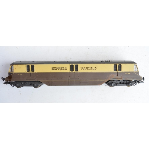 147 - Collection of previously run unboxed OO gauge passenger coaches to include Hornby, Tri-ang and Hornb... 