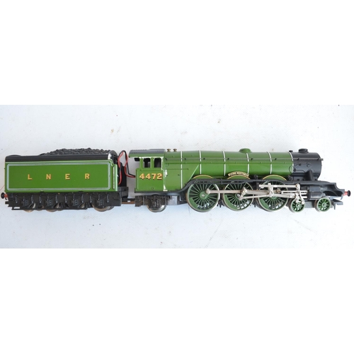 150 - Collection of previously run OO gauge railway models and accessories from Hornby to include an R324 ... 