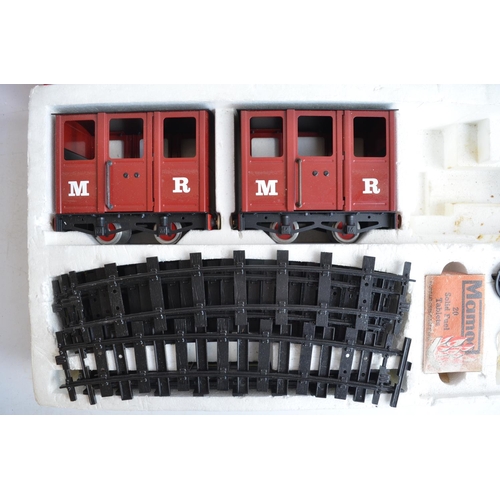 159 - 2x Mamod maroon steam train passenger wagons with accessories in box (no steam engine). Wagons in ex... 