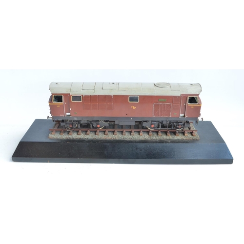 161 - Attractive large scale (approx 1/32) static (non-motorised) Hunslett NIR 101 Class diesel electric l... 