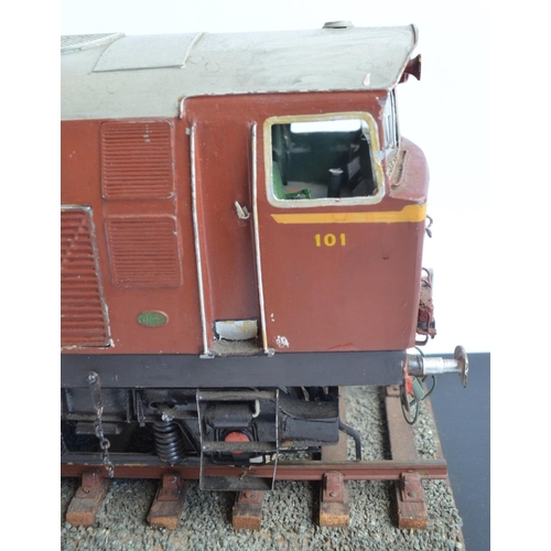 161 - Attractive large scale (approx 1/32) static (non-motorised) Hunslett NIR 101 Class diesel electric l... 