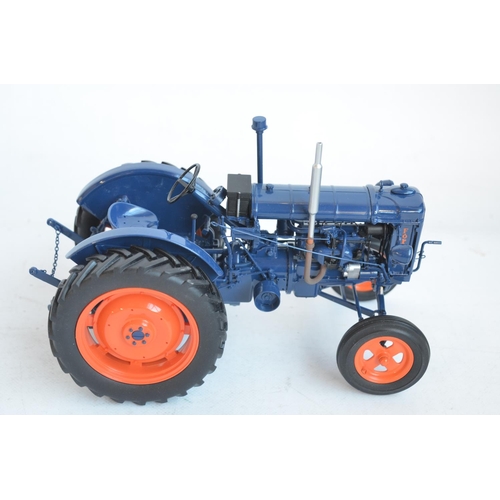 182 - Broadacre Models 1/16 scale highly detailed diecast Fordson Major E27N tractor model in mint conditi... 