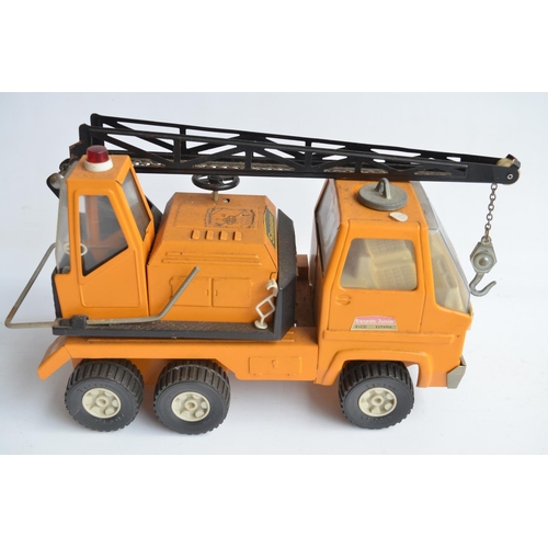 199 - Collection of model vehicles to include a vintage Sanson Rico Junior pressed steel crane truck (dama... 