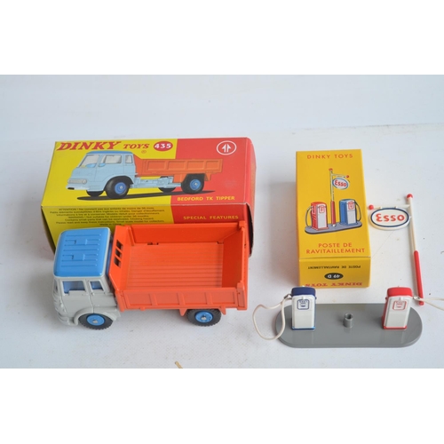 202 - Collection of vintage and modern diecast model vehicles/sets to include Matchbox MC-18 5 vehicle Fer... 