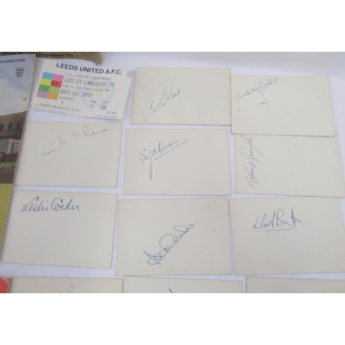 938 - Leeds United Interest - 15 1972 Leeds United team and team related signatures written on individual ... 