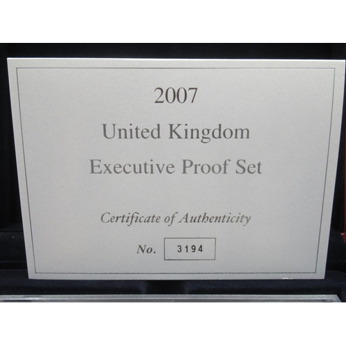 755 - Royal Mint - 2007 United Kingdom Executive Proof Set, Limited Edition no.3194/5000, in original box ... 