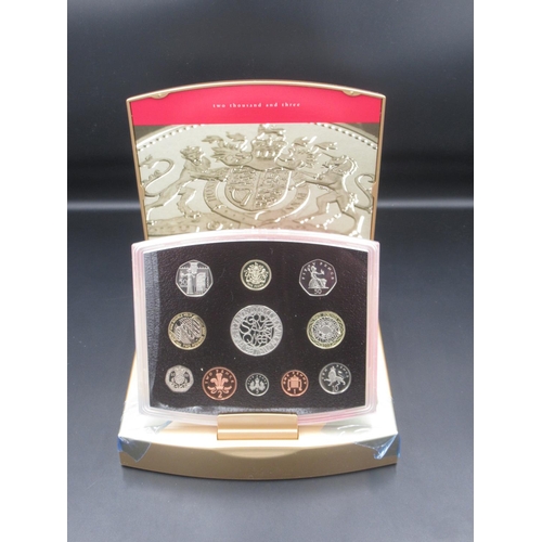 735 - Royal Mint - 2003 United Kingdom Executive Proof Set (Golden Jubilee) in original box with brochure