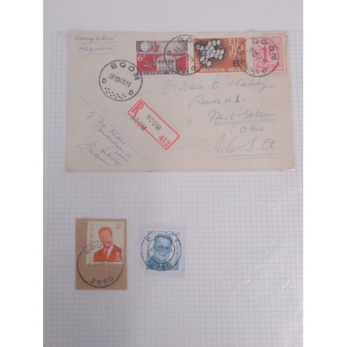 821 - Collection of 5 stamps folders containing an assorted collection of c20th (and some late c19th) Sout... 