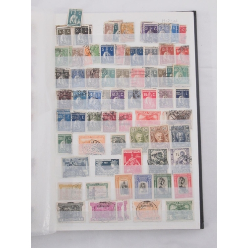 823 - Assorted collection of International stamps to inc. folder w/slip-case of c20th Vatican stamps, a st... 