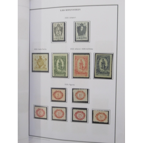 830 - Davo Liechtenstein stamp album, 2 stamp albums cont. various world stamps, Davo USA stamp album and ... 