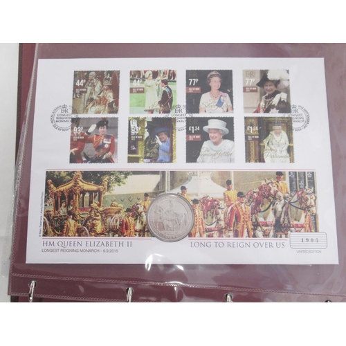 811 - Assorted collection of Coin covers to inc. Westminster The Diamond Wedding Coin Cover Collection, 2 ... 