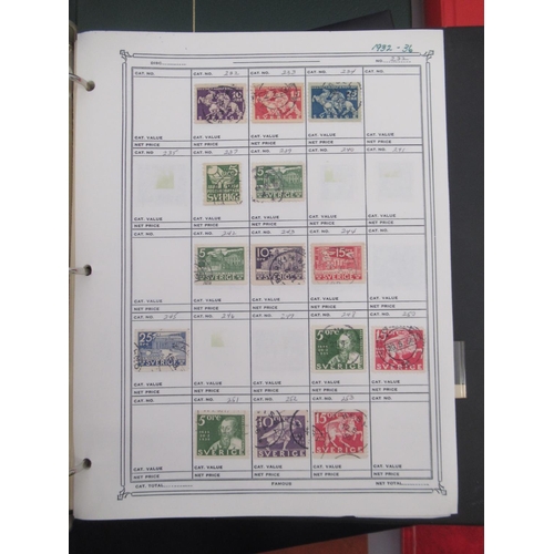 836 - Davo album of Swedish stamps, 2 other albums of Swedish Stamps, folder of Greek stamps, a empty stam... 