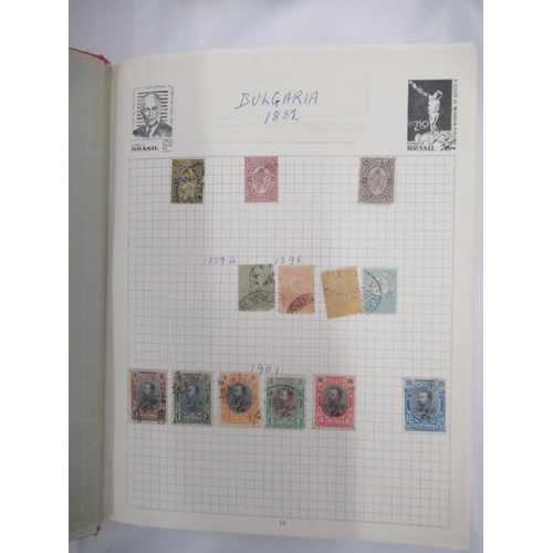 839 - Mixed assorted collection of stamps and cigarette cards both loose and in albums, to inc. a folder c... 