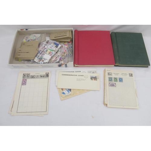 841 - Assorted collection of GB and International stamps both loose and in 2 stamp albums