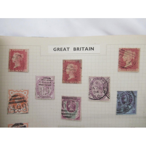 841 - Assorted collection of GB and International stamps both loose and in 2 stamp albums