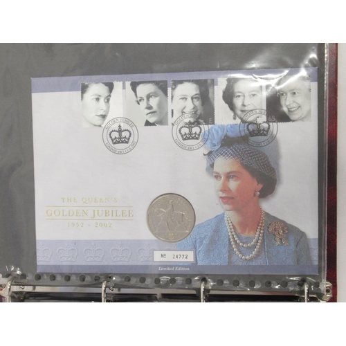 810 - Assorted collection of Coin covers in folder and loose to inc. The 100th Year of HM Queen Elizabeth ... 