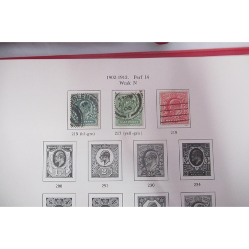 846 - Assorted collection of mixed GB and International stamps loose and in 13 folders/albums, with a addi... 