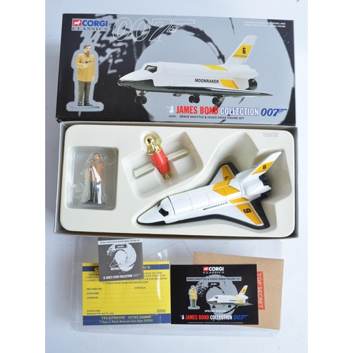 207 - Collection of James Bond themed diecast models from Corgi to include 7x Corgi Classics vehicle and f... 