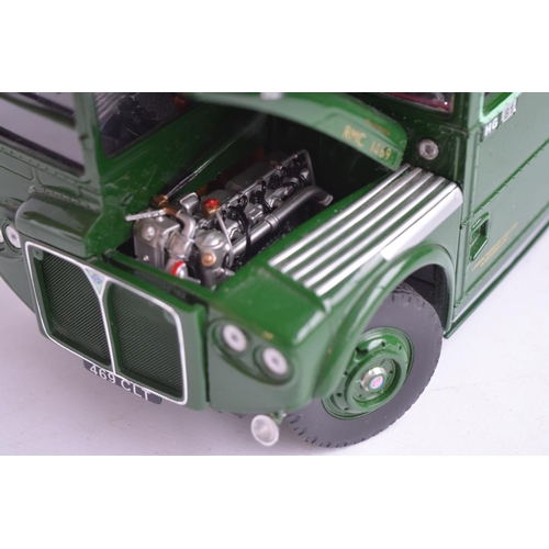 224 - Sun Star limited edition 1/24 scale London Transport Routemaster double decker bus model, 2218/2750.... 