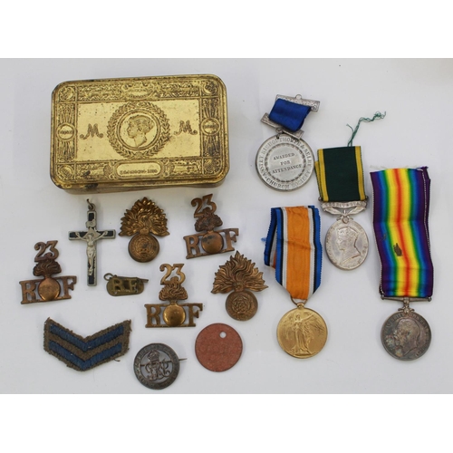 1063 - Queen Mary Christmas Tin containing a collection of  brass buttons. Victory Medal, 1914-18 War Medal... 