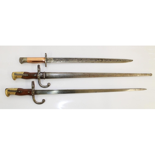 1087 - Two 1875 bayonets 