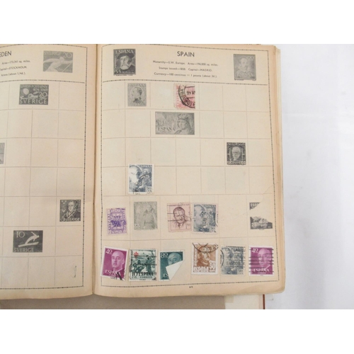 851 - Assorted collection of British and International stamps predominantly c20th in folders/albums and lo... 