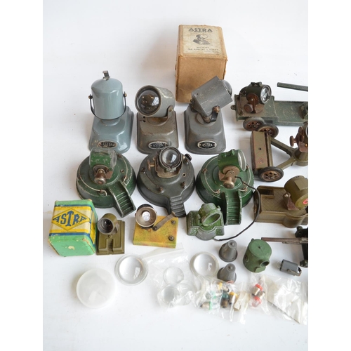 245 - Collection of vintage mostly metal large scale military models, many by Astra to include searchlight... 