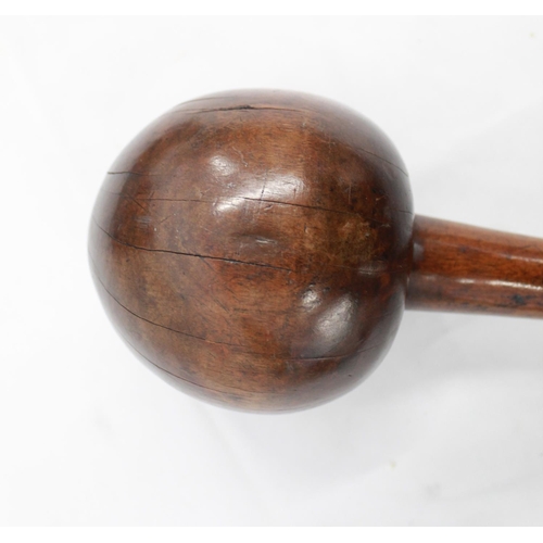 1105 - Circa 19th century South African Zulu hardwood knobkerrie with tapering shaft. Overall length 58cm