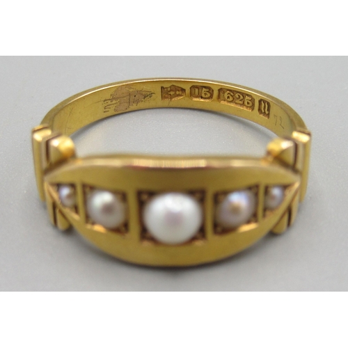 1022 - Victorian 15ct yellow gold ring set with seed pearls, stamped 15, size M, 3.1g