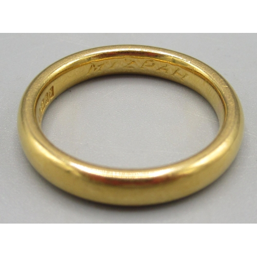 1036 - 22ct yellow gold wedding band, stamped 22, 5.0g