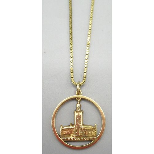 1039 - Yellow metal Stockholm pendant, on 18ct yellow gold chain, stamped 750, L45cm, 7.2g